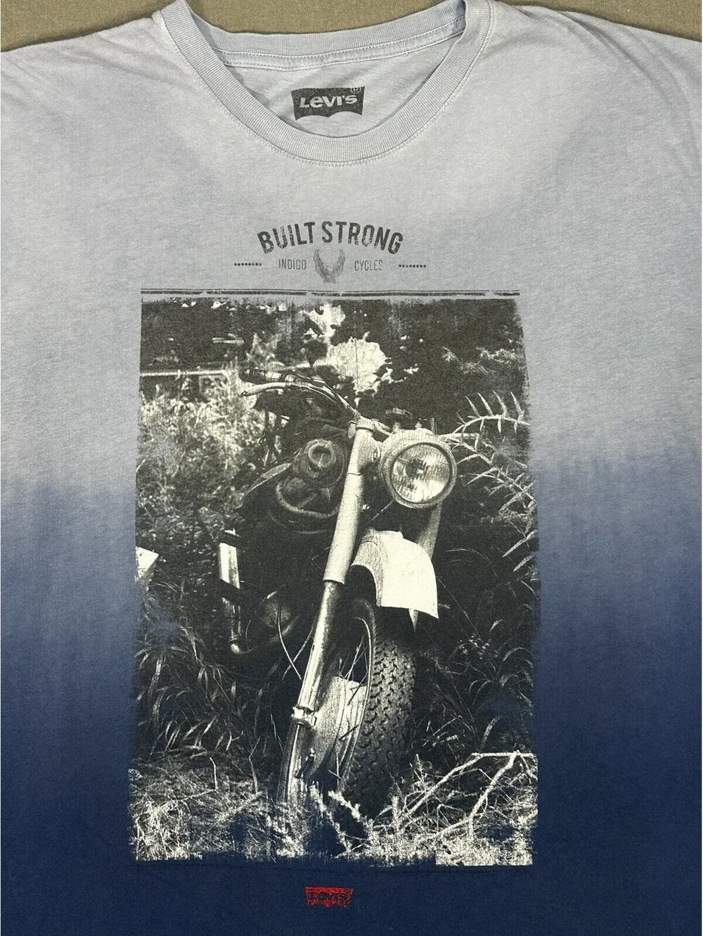 Men’s Levi’s Graphic T-Shirt – Motorcycle / “Built Strong” – Blue Ombre – XL